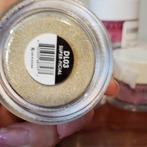 Kiara sky dip powder superficial